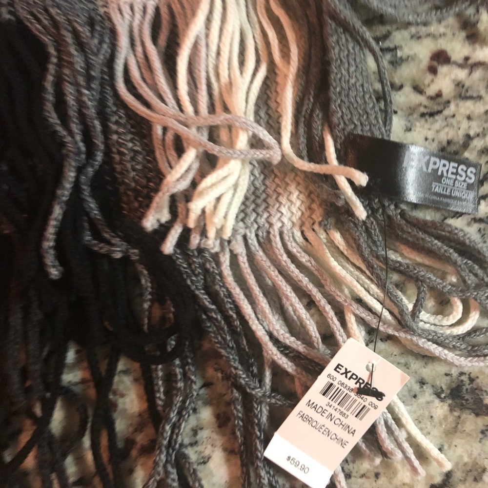 Express black grey and white scarf new